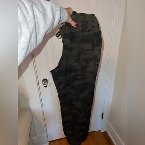 Camo athletic jogger